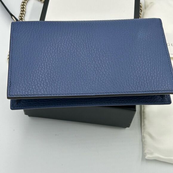 Women’s Gucci Caspian blue interlocking G wallet on a chain made in Italy - Picture 4 of 14